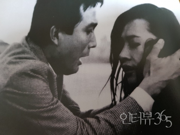 1966년 '초연' 신성일, 남정임