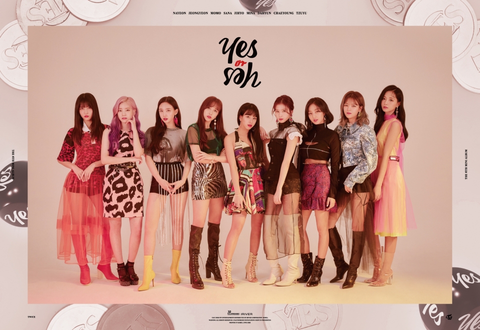 트와이스 'YES or YES' 포스터/사진=JYP