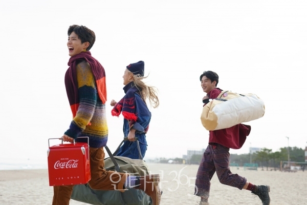 박보검 코카콜라 광고 비하인드 컷/사진=코카콜라