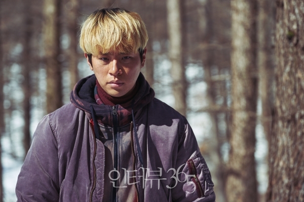 영화 '사바하' 박정민 스틸컷/사진=CJ엔터테인먼트