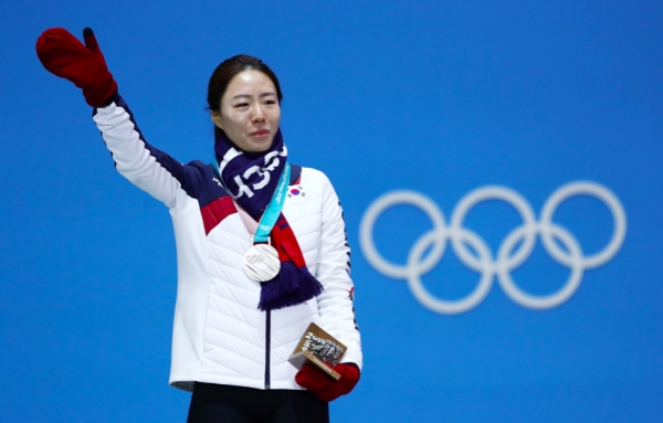 네 번째 올림픽 '2018 평창동계올림픽'에서 은메달을 목에 건 이상화 선수/사진=IOC