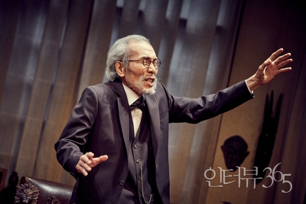 연극 '라스트 세션' 공연 장면. /사진=파크컴퍼니
