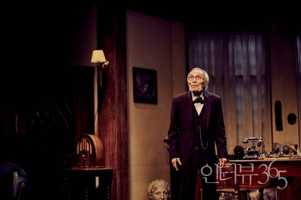 연극 '라스트 세션' 공연 장면. /사진=파크컴퍼니