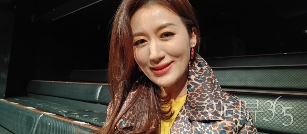 며느리 역을 맡은 배우 현수현.