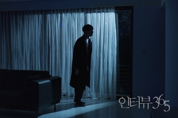 연극 '죽음의 집' 공연 장면./사진=극단 아어