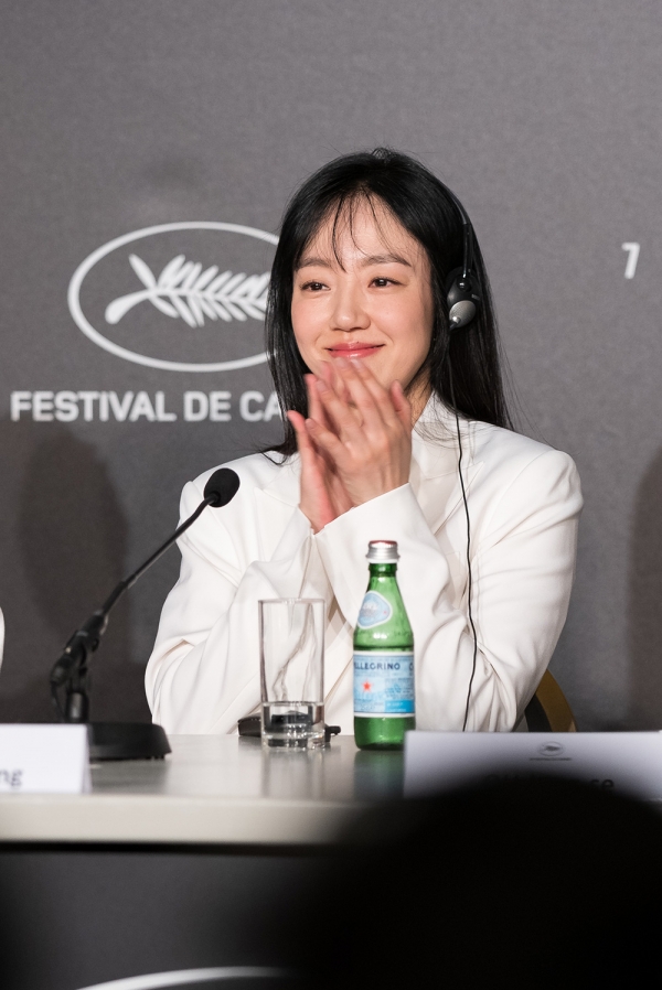 제76회 칸 국제영화제에 참석한 '거미집' 주역들 공식 포토콜 기자회견 현장/사진=바른손이앤에이