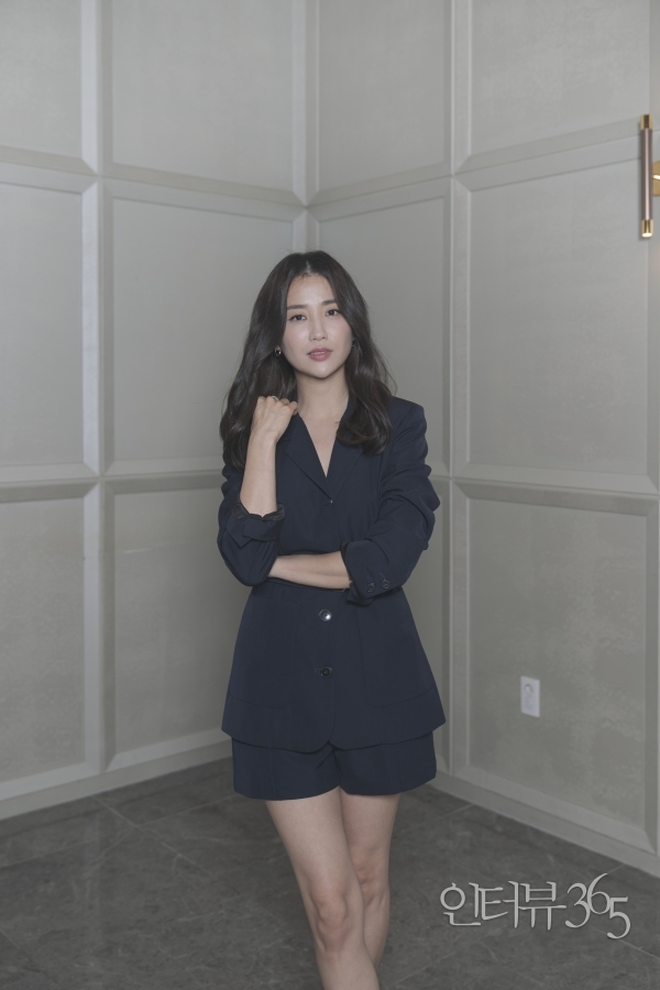 배우 박하선/사진=엔케이컨텐츠