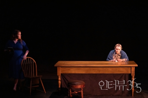 피지컬 시어터 'BIRTH' 공연 사진. /사진=우란문화재단