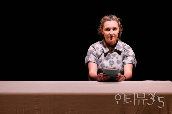 피지컬 시어터 'BIRTH' 공연 사진. /사진=우란문화재단