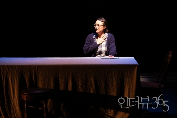 피지컬 시어터 'BIRTH' 공연 사진. /사진=우란문화재단