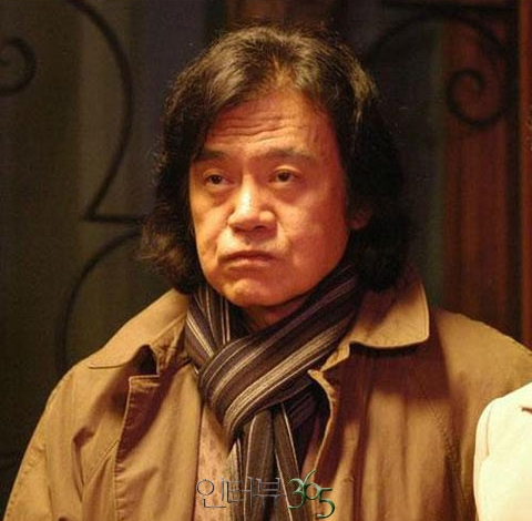 배우 김추련(1946∼2011) 