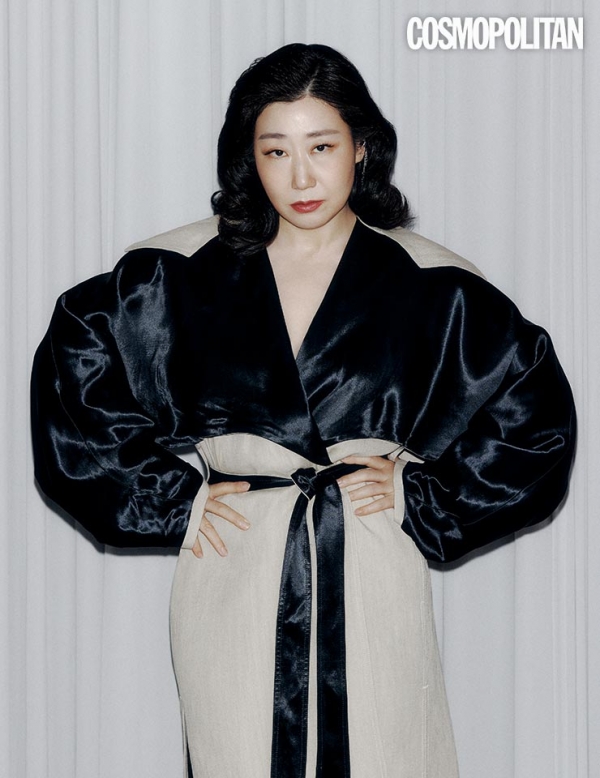 배우 라미란/사진=코스모폴리탄