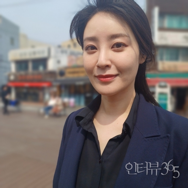 "엘렌느 역 김도연