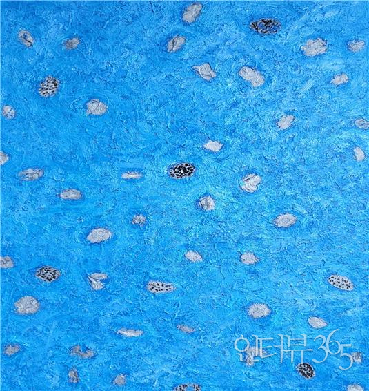 1053. 소행성242001P, 72.7x53cm 한지에 먹과 유채