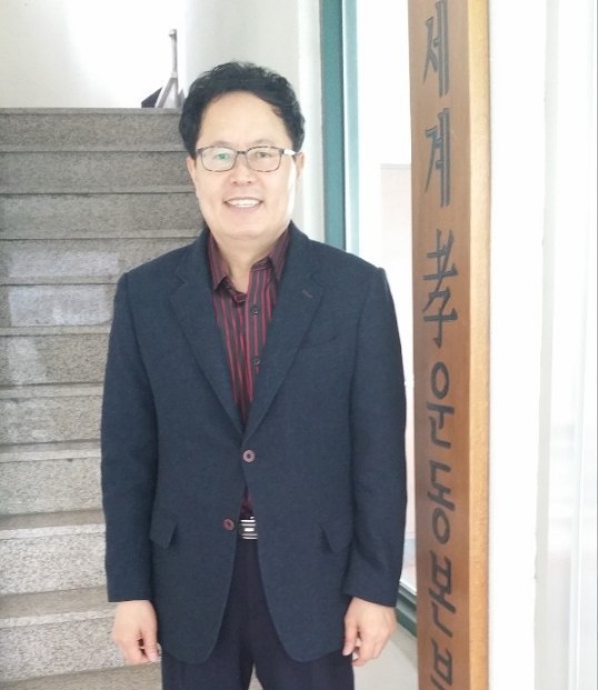 가수&nbsp;진요근&nbsp;효운동본부 이사장<br>