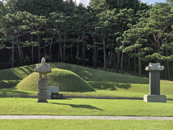 효창공원 백범김구 묘