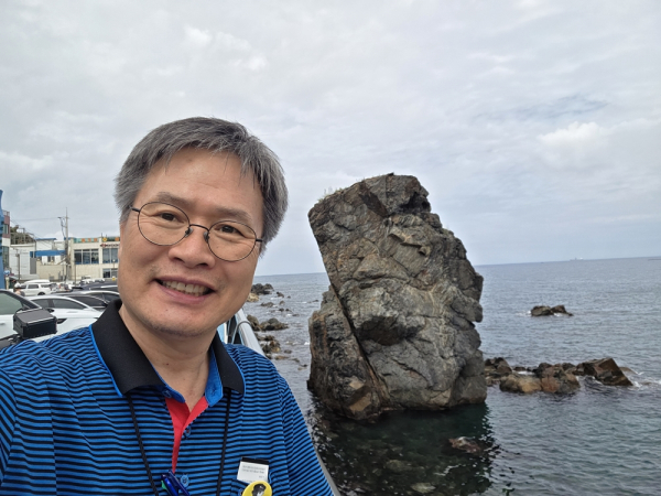 묵호 까막바위에서