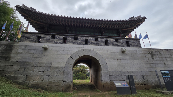 김포 문수산성 북문