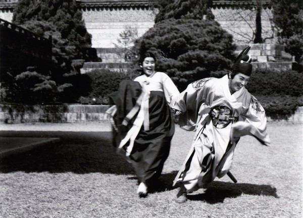 영화 '강화도령' 장면. 배우 신영균, 최은희2