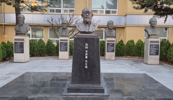 오산고 지도자 5인